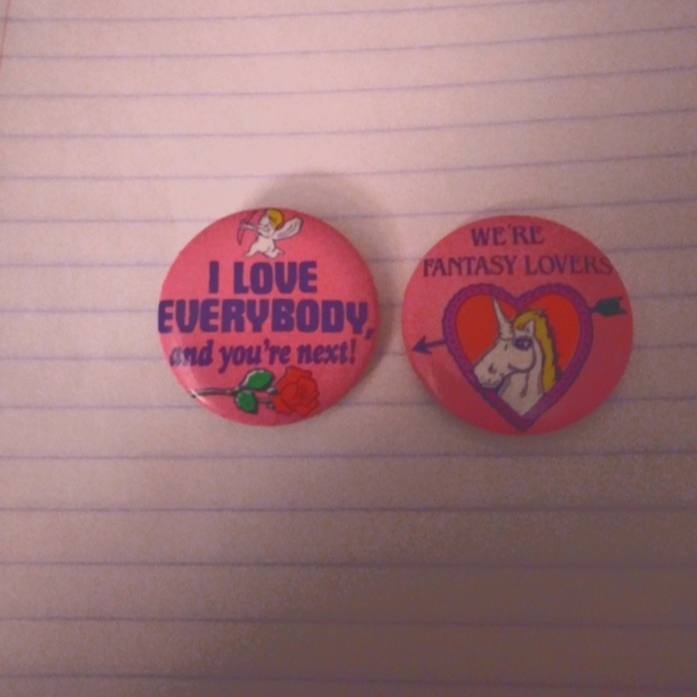 Vintage lot (2) American gag bag buttons